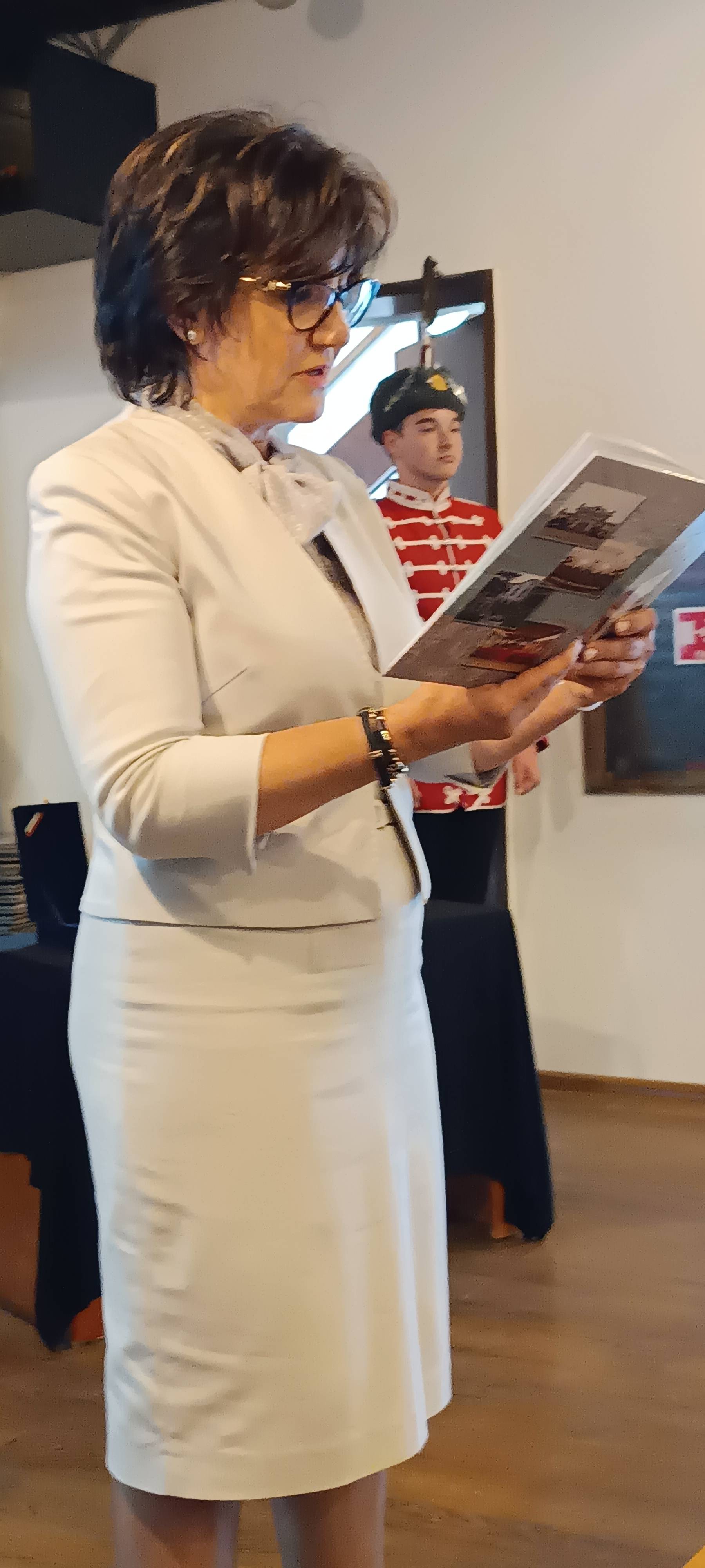  145-години от Търновската конституция означиха в Кърджали по самодейност на Цвета Караянчева, ръководител на 44-то Народно заседание 